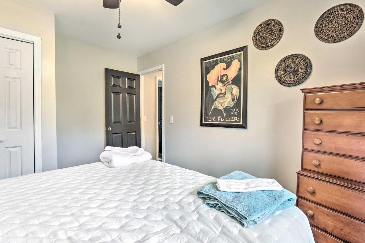 Peaceful Beaufort Home With Front Porch And Grill Ngoại thất bức ảnh
